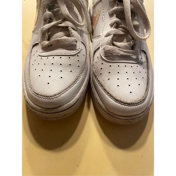 Nike Air Force 1 Low Iridescent Pixel Sneakers - Picture 2 of 6